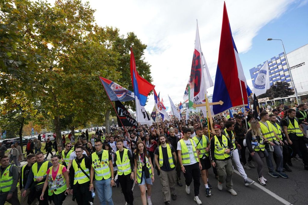 Beograd: Pogled iz zraka na tisuće studenata koje su krenule u Novi Sad - 3