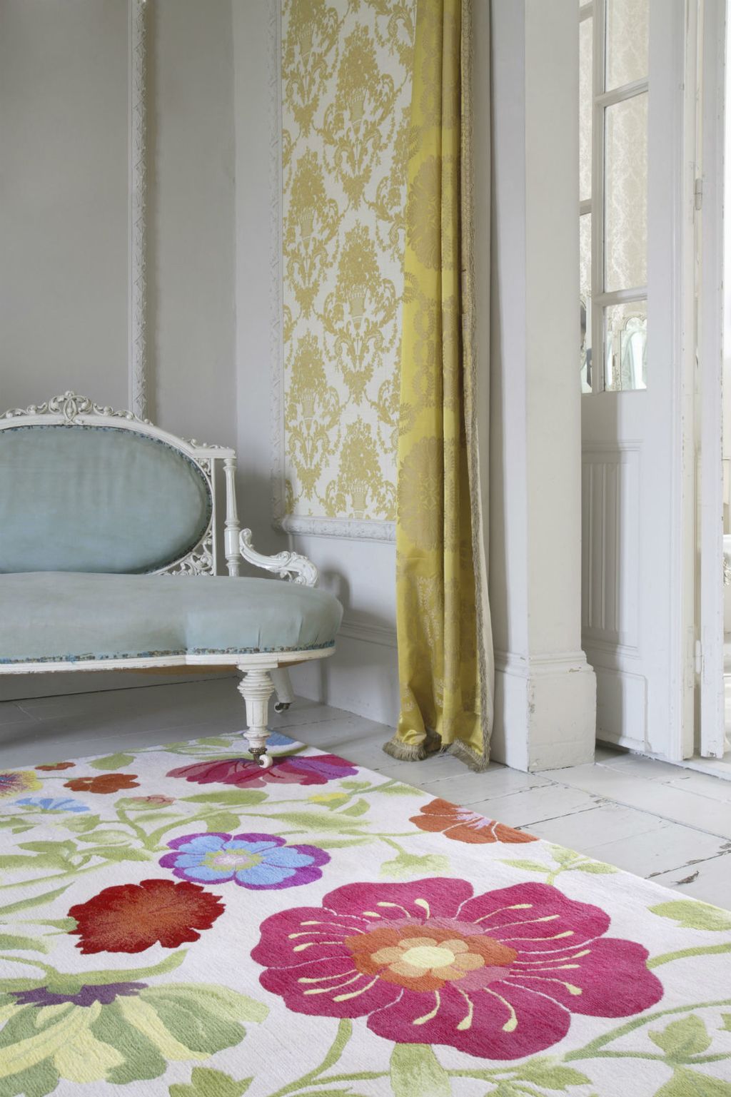 Predimenzionirano cvijeće je hit-uzorak za jesen kod uređenja interijera - 11