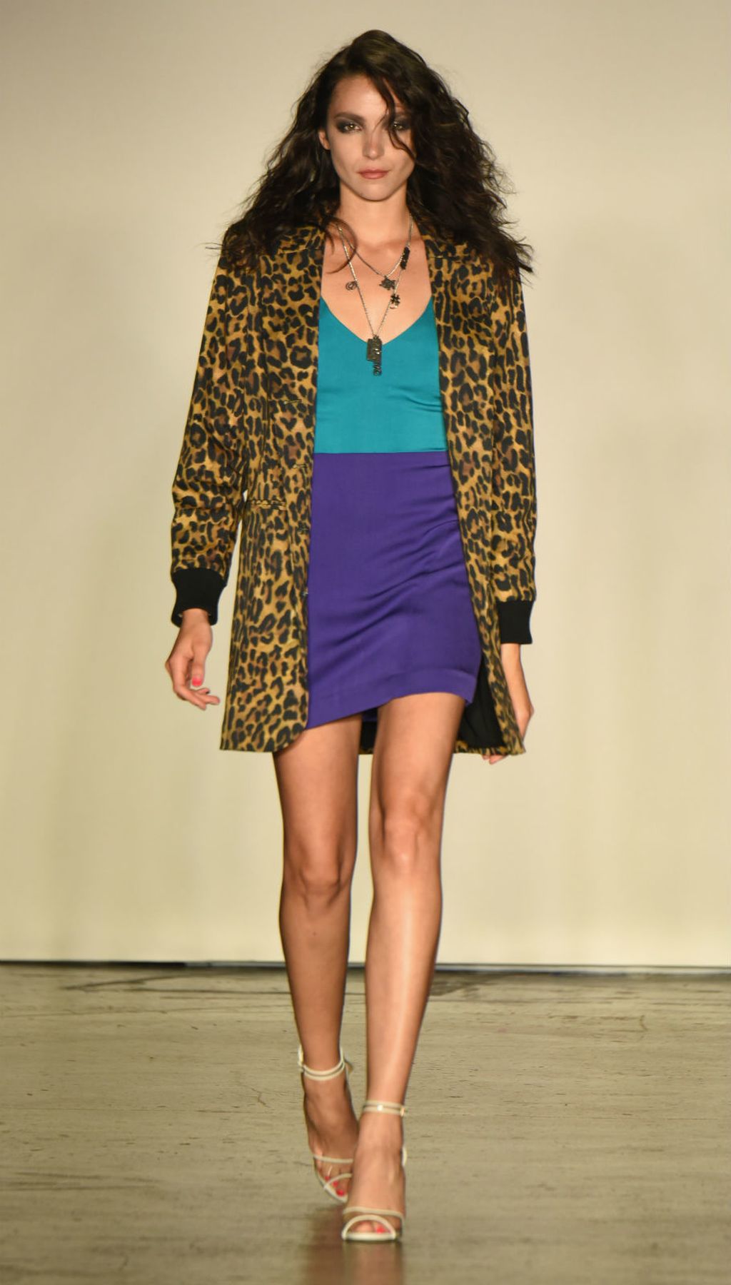 Kako nositi trendi životinjski uzorak - 8