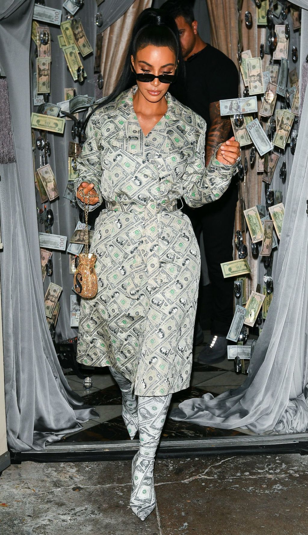 Kim Kardashian u izdanju \'od milijun dolara\' - 2