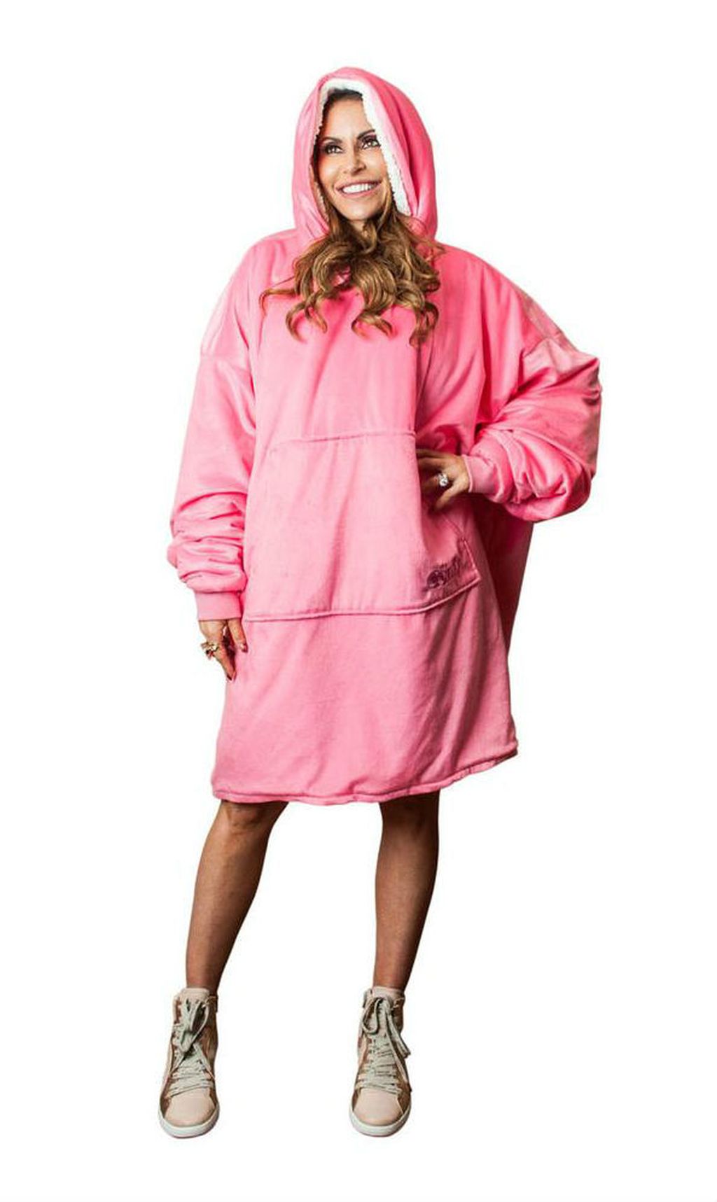 Topla majica-dekica brenda The Comfy