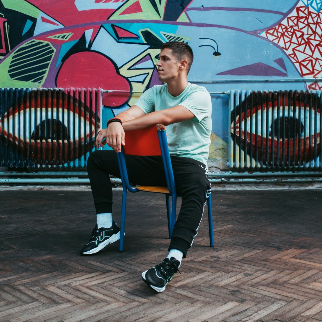 Zanimljive tenisice podići će bilo koju kombinaciju