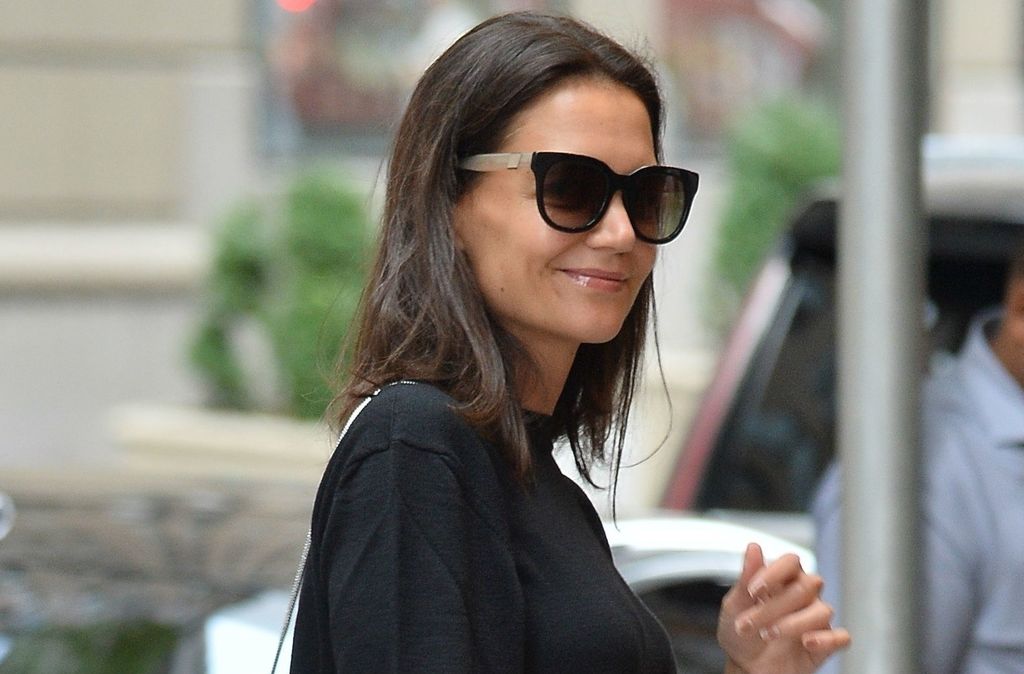 Katie Holmes u poderanim trapericama - 3