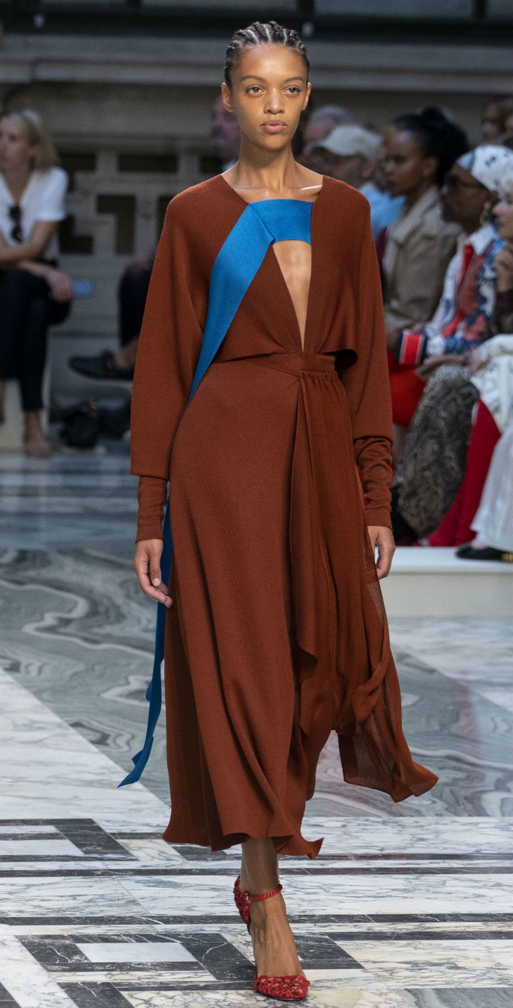 Victoria Beckham predstavila kolekciju za proljeće/ljeto 2020. na Londonskom tjednu mode - 7