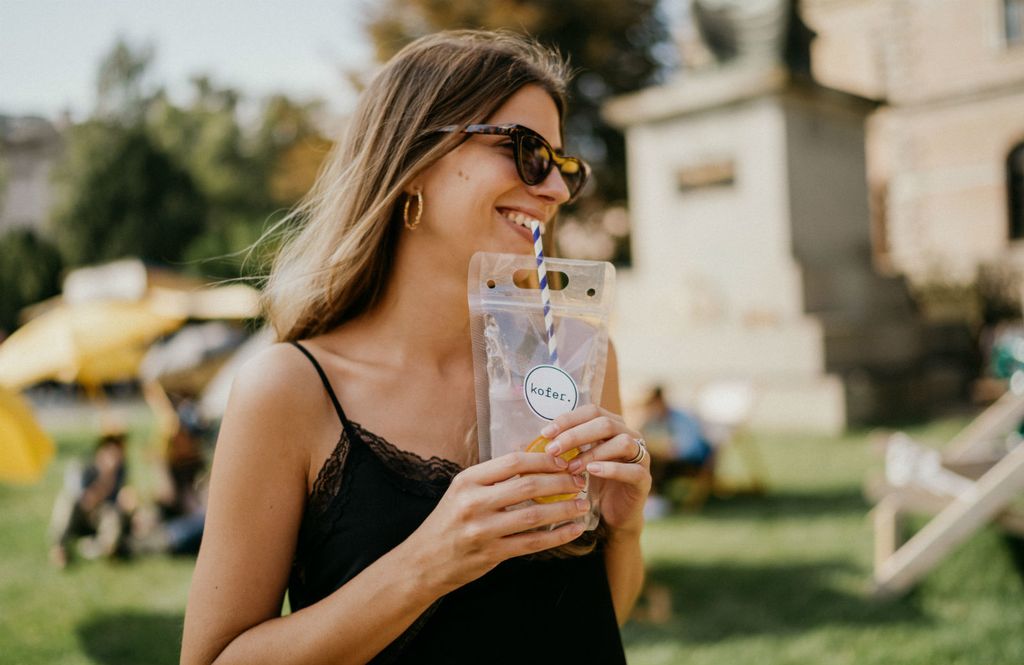 Džin-tonik kofer. bara na Zagreb Burger Festivalu