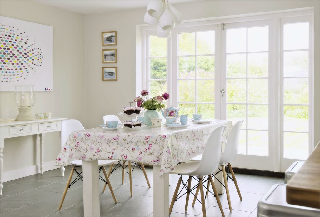 Kuća na ladanju s ugođajem vječnog proljeća