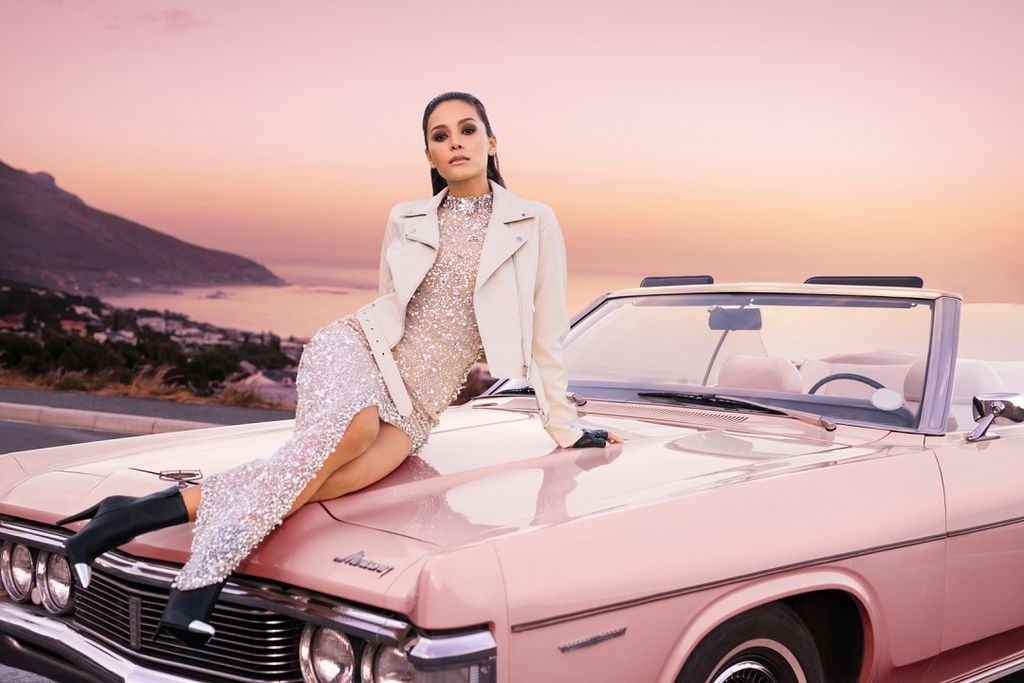 Avon Watch Me Now - 2