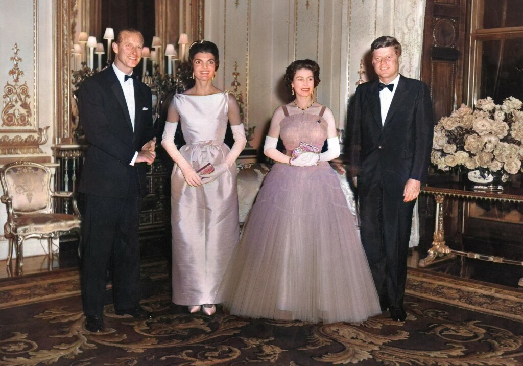 John F. Kennedy i Jackie na primanju kod kraljice Elizabete II. 1961. godine