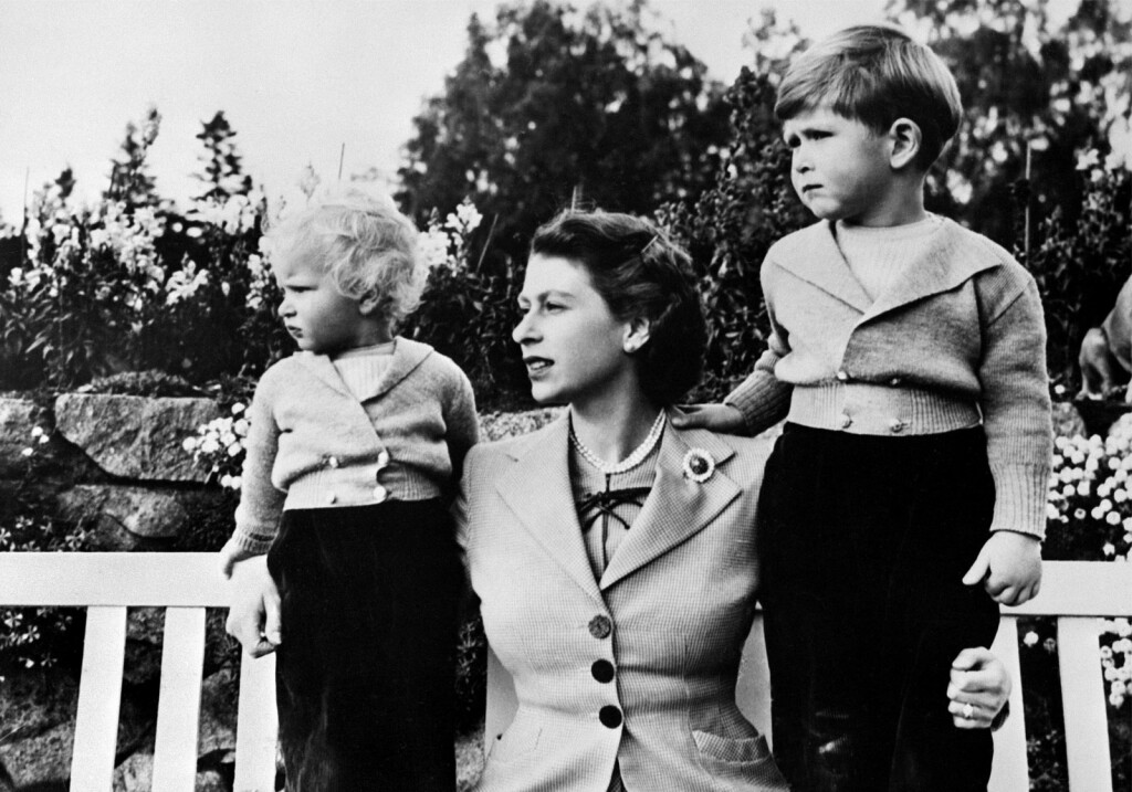 Kralj Charles III. i princeza Anne najstarija su djeca kraljice Elizabete II. i princa Filipa - 6