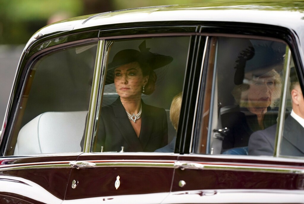Dostojanstvena Catherine Middleton na sprovodu kraljice Elizabete