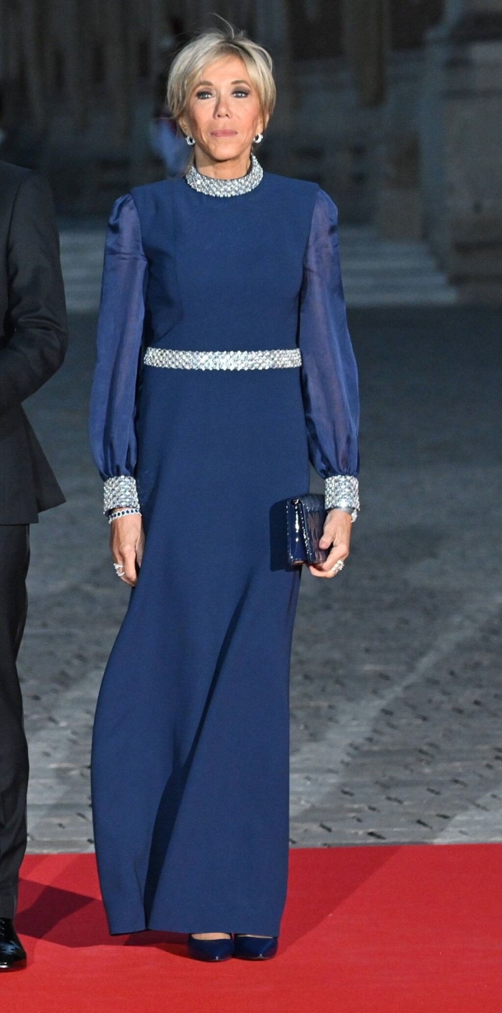 Brigitte Macron u dugoj večernjoj haljini Diora