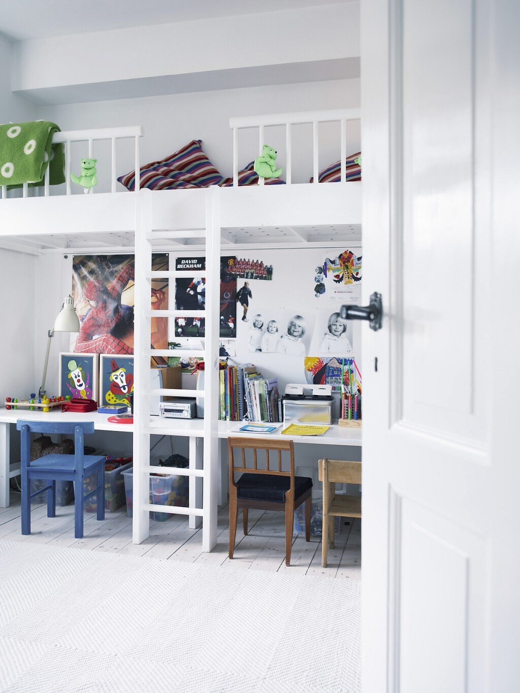 Krevet na kat za dječju sobu ispod kojeg se može staviti radni stol - 6