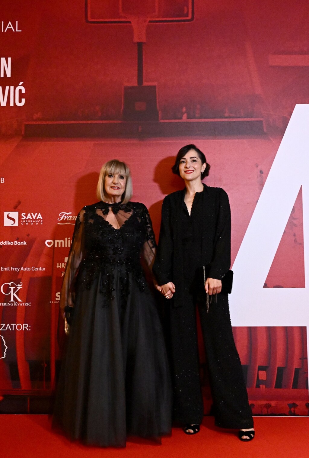 Biserka Petrović i Zrinka Cvitešić