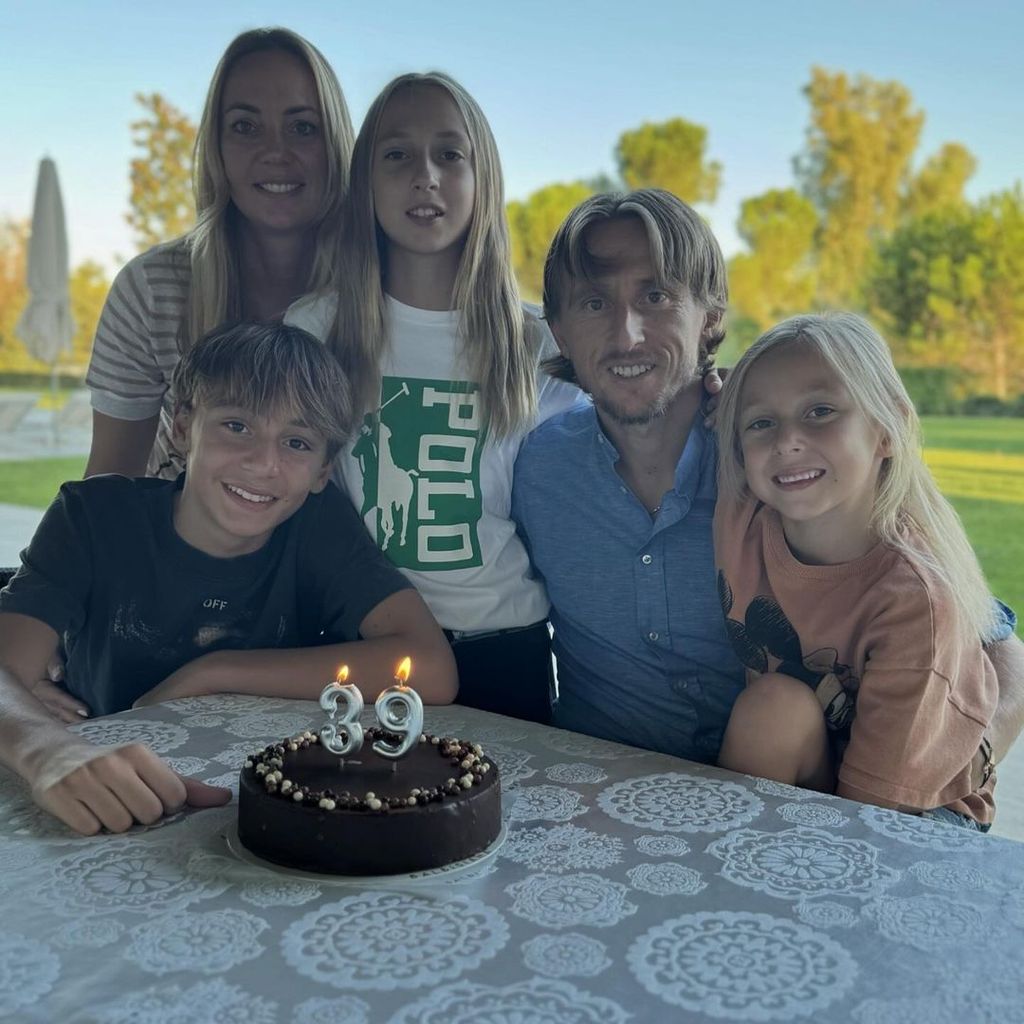 Luka Modrić s obitelji - 1