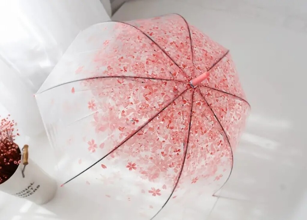 Kišobran s cvjetnim uzorkom s Temua