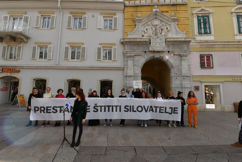 Akcija uoči Nacionalnog dana borbe protiv nasilja nad ženama: Prestanite štititi silovatelje! - 2