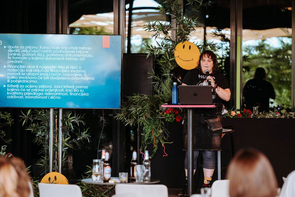 Antonio Žuža, Luka Korlaet