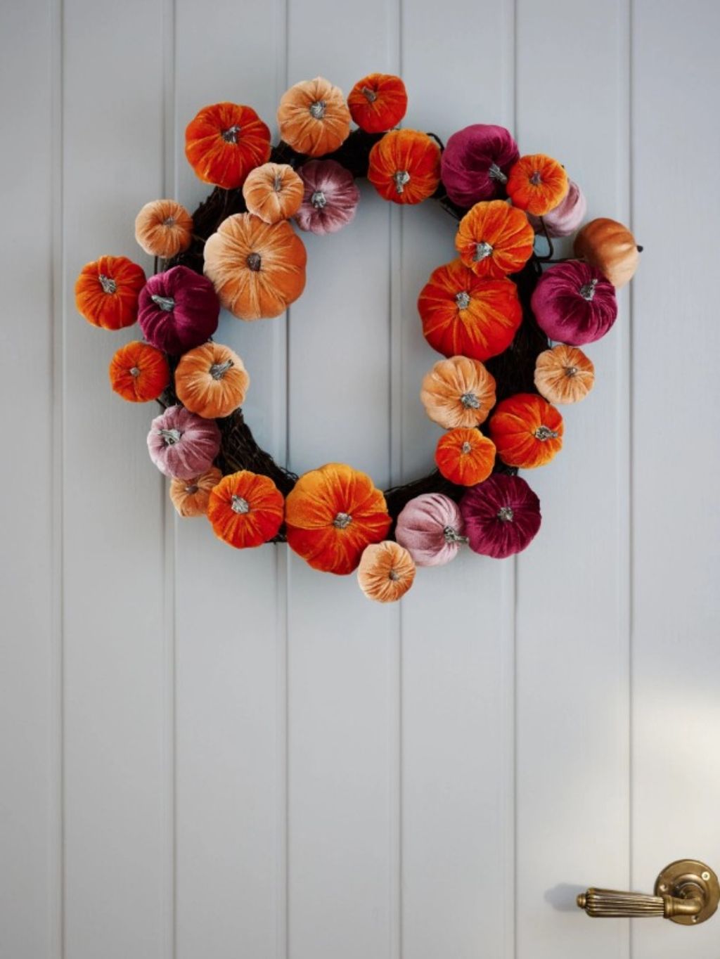 Vijenac za vrata, Next, 50 eura