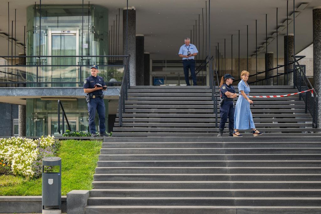 Prijetnja bombom u Zagrebu - 3