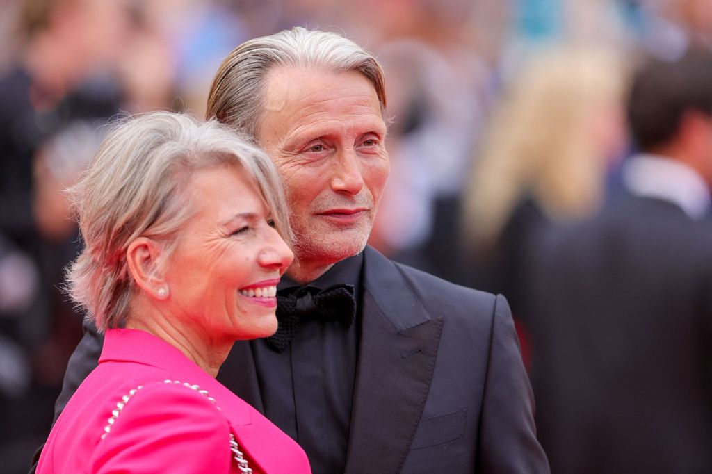 Mads Mikkelsen i Hanne Jacobsen - 13