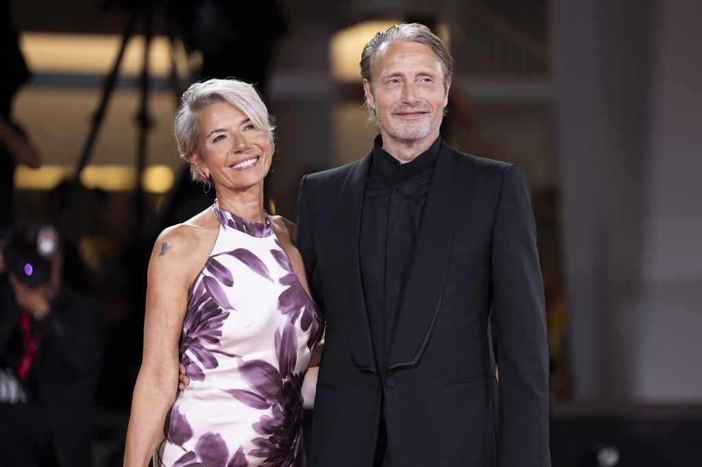 Mads Mikkelsen i Hanne Jacobsen - 17