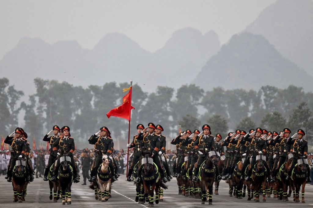 Vojna parada u Vijetnamu - 1