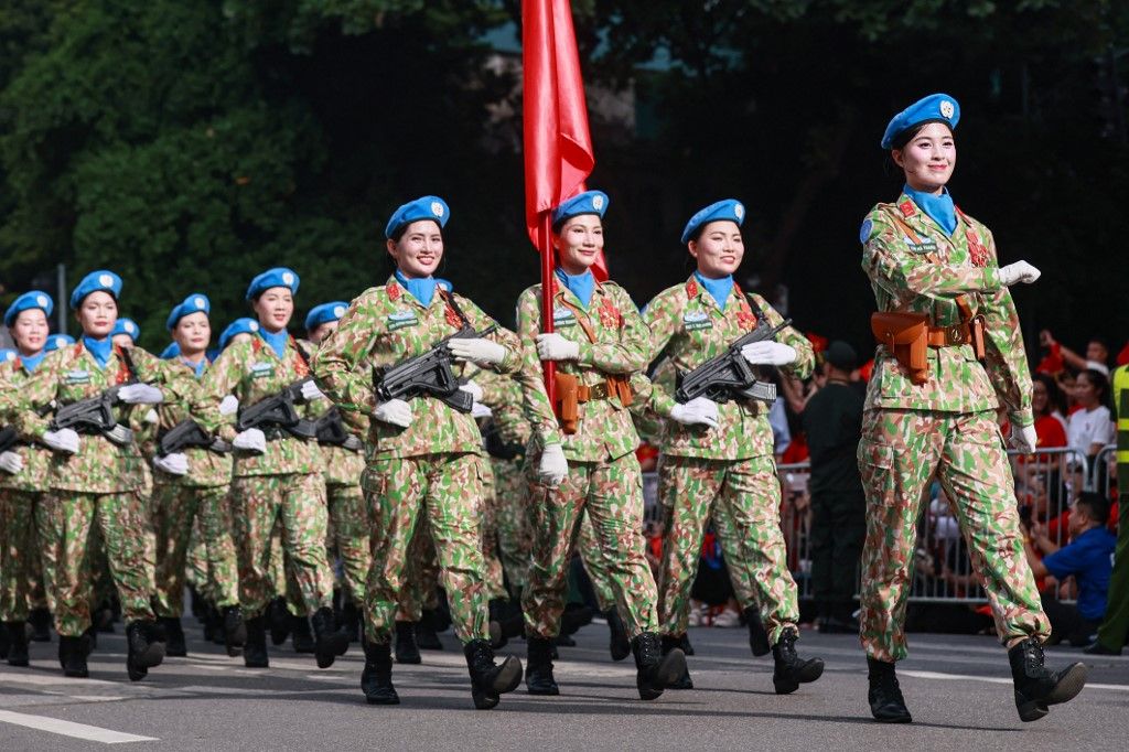 Vojna parada u Vijetnamu - 1