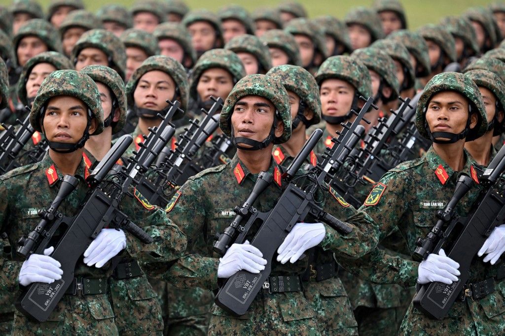 Vojna parada u Vijetnamu - 1