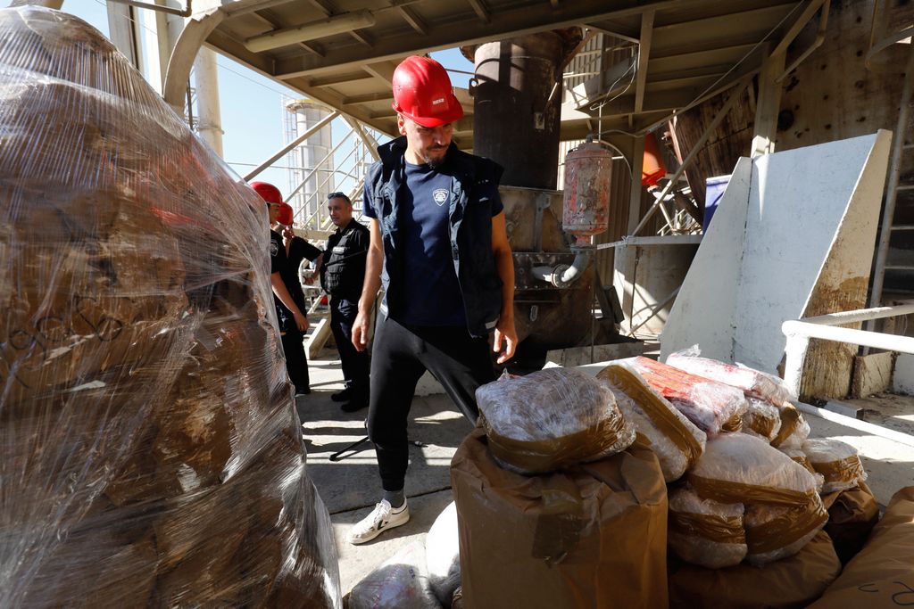 Spaljivanje droge u Našicama - 10