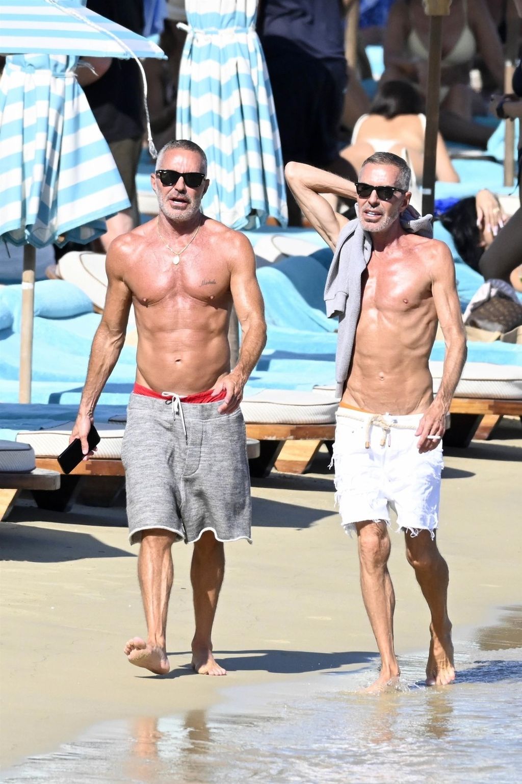 Dean i Dan Caten - 11