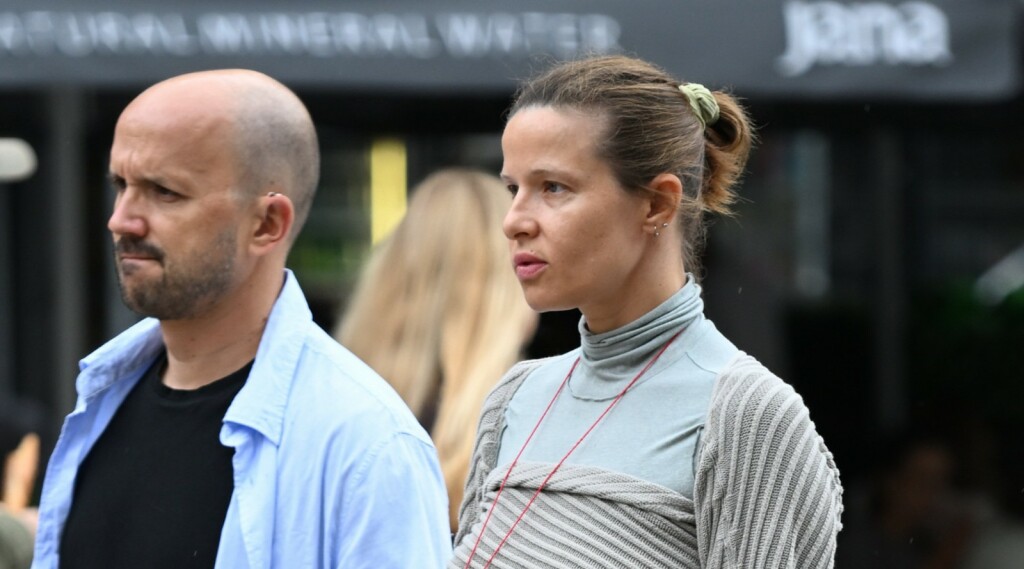 Ulična moda šik trudnica sa zagrebačke špice 2025. - 1