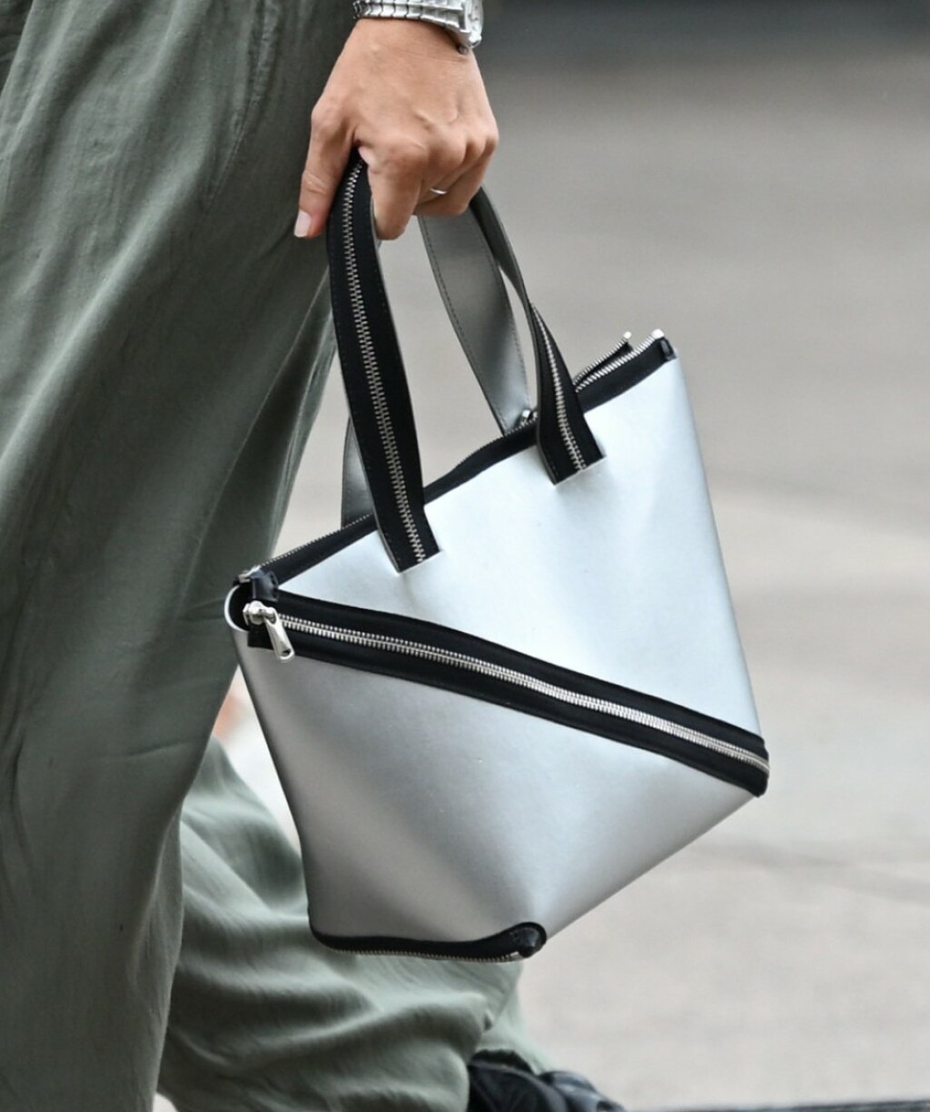 Ulična moda šik trudnica sa zagrebačke špice 2025. - 4