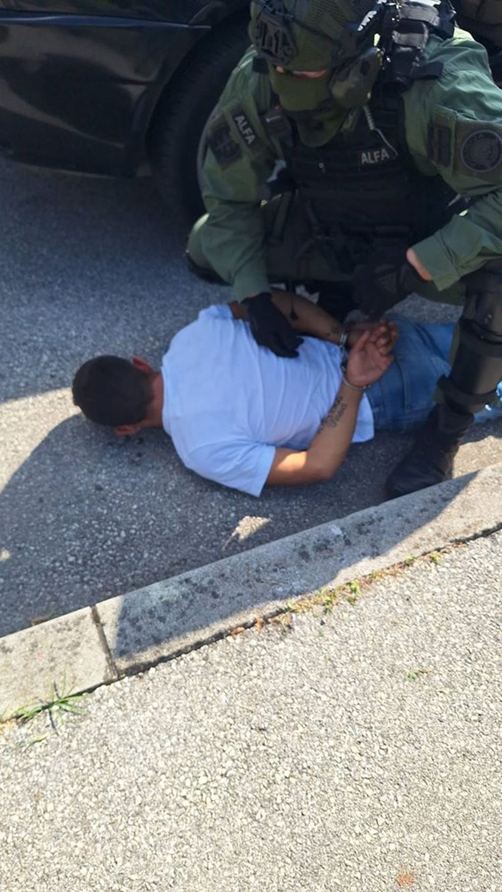 Uhićeni lažni policajci