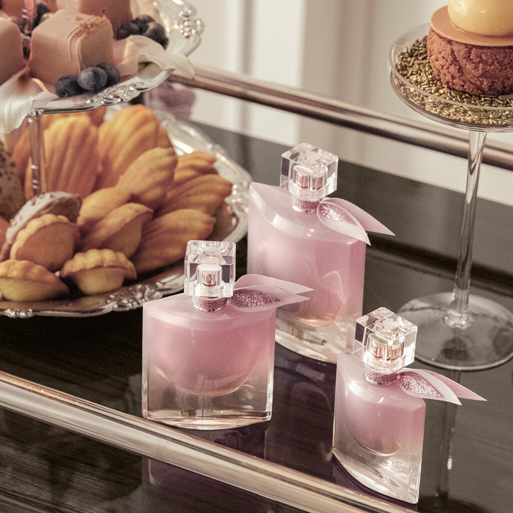 Miris kremastog eklera od vanilije pretočen jeu bočicu