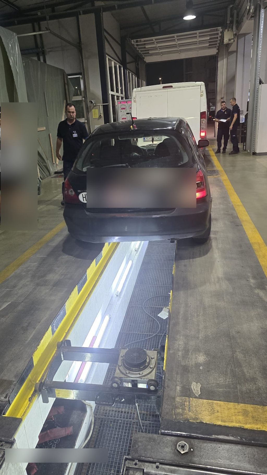 Policija je automobile poslala na tehnički pregled