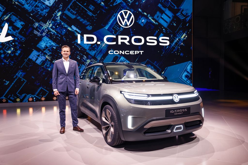 VW ID.CROSS