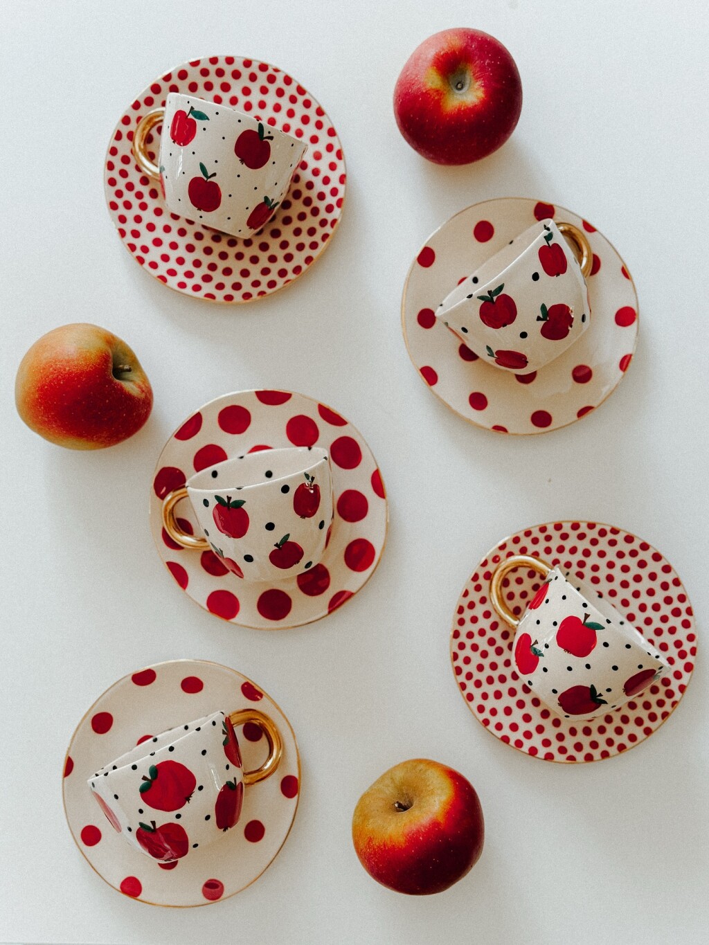 ChiaCups šalice s motivom jabuka