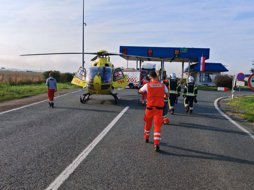 Vatrogasci pomogli pri slijetanju helikoptera