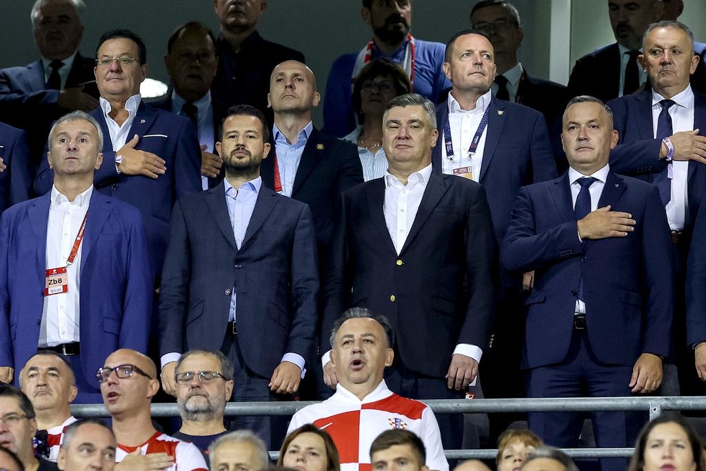 Zoran Milanović u svečanoj loži - 2