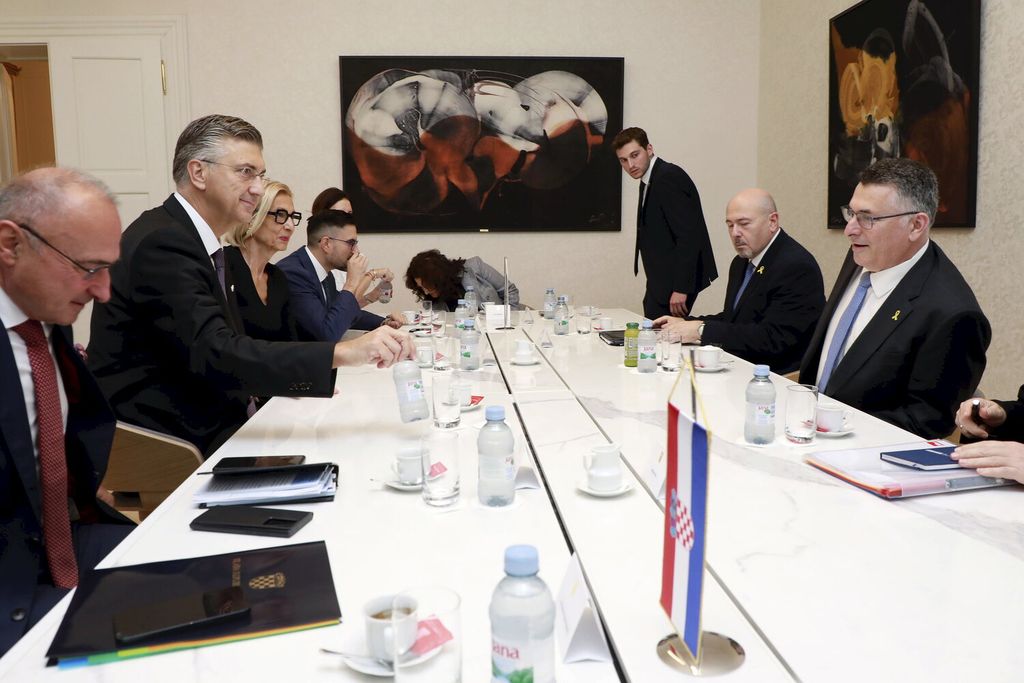 Propalestinski prosvjed ispred Banskih dvora - 2