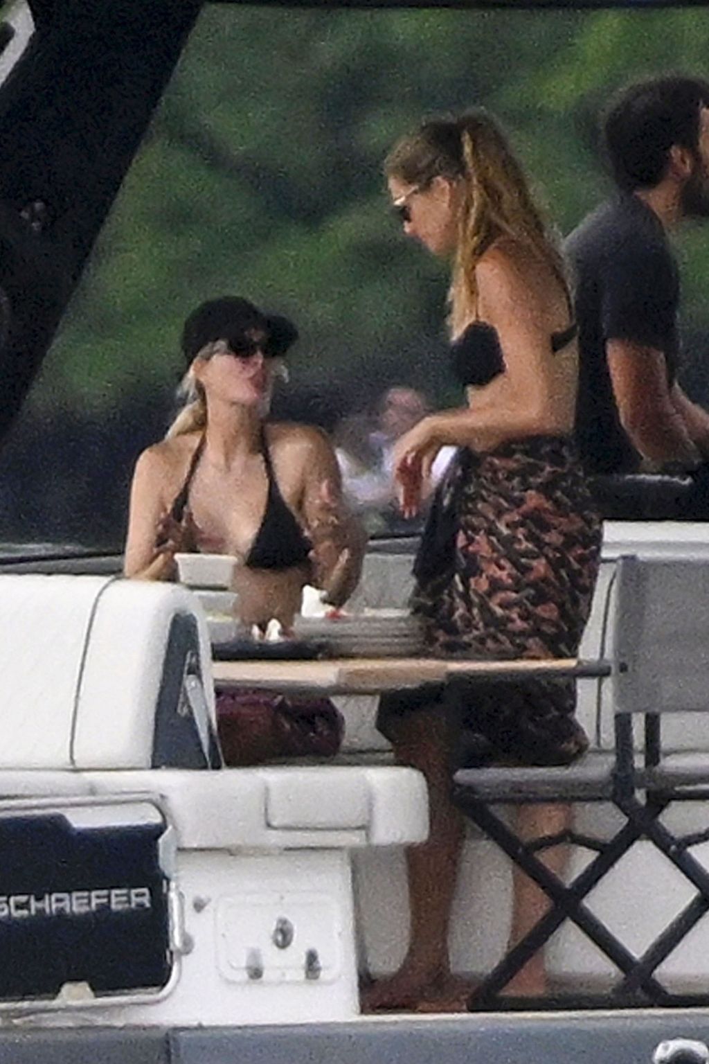 Ivanka Trump, Gisele Bundchen