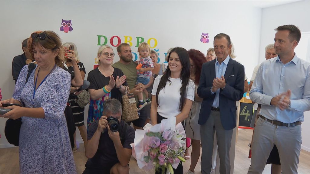 Drvenik Veli otvorio vrata za dvije učenice - 2