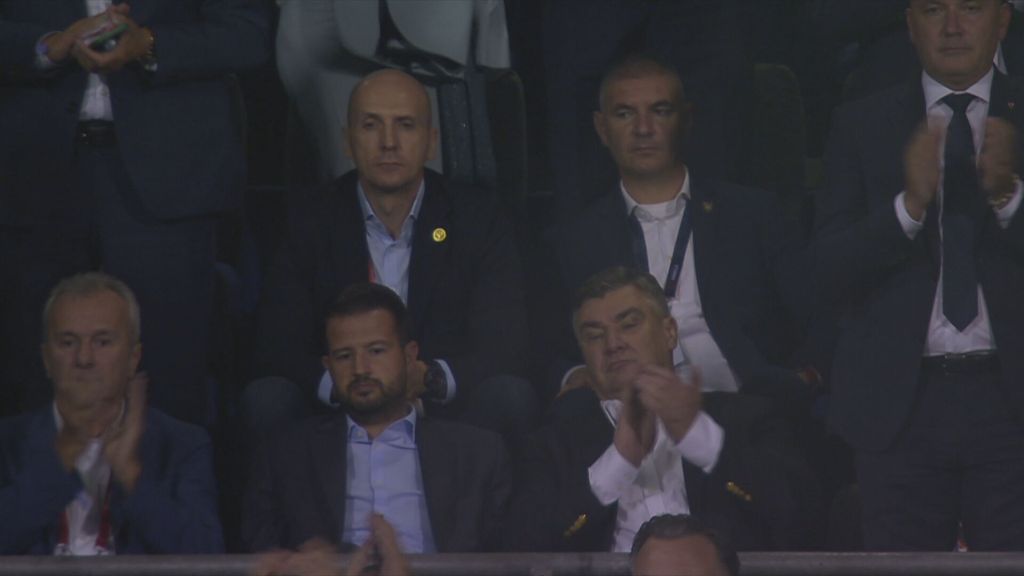 Isprika crnogorskih navijača