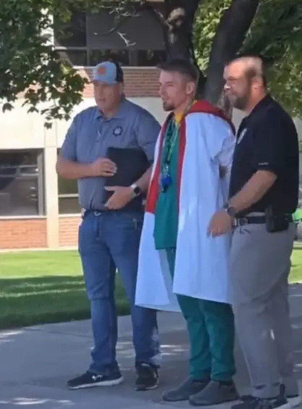 Uhićen čovjek koji se ušuljao na mjesto atentata Charlieja Kirka