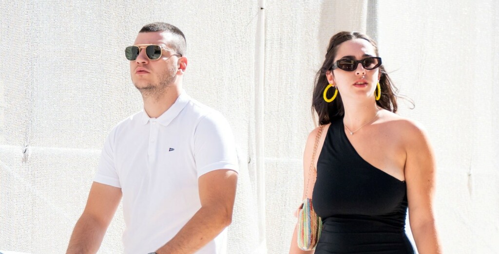 Ulična moda mladi par s djetetom iz Šibenika - 2