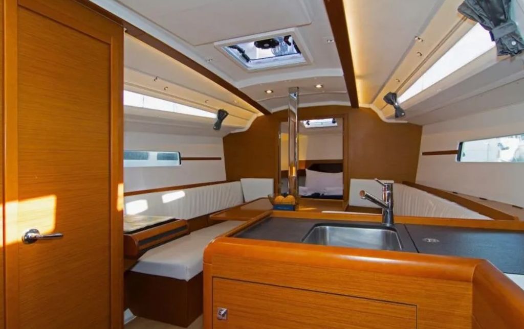 JEANNEAU SUN ODYSSEY 349 - 2