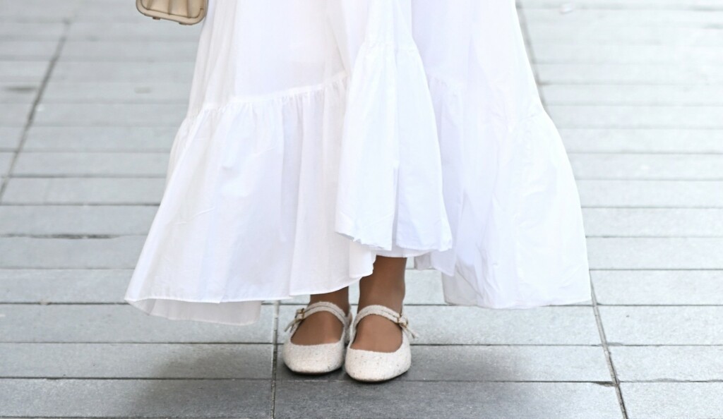 Mary Jane cipele odlično izgledaju u kombianaciji sa suknjama i haljinama