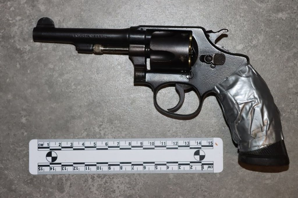 Oružje pronađeno kod 25-godišnjaka