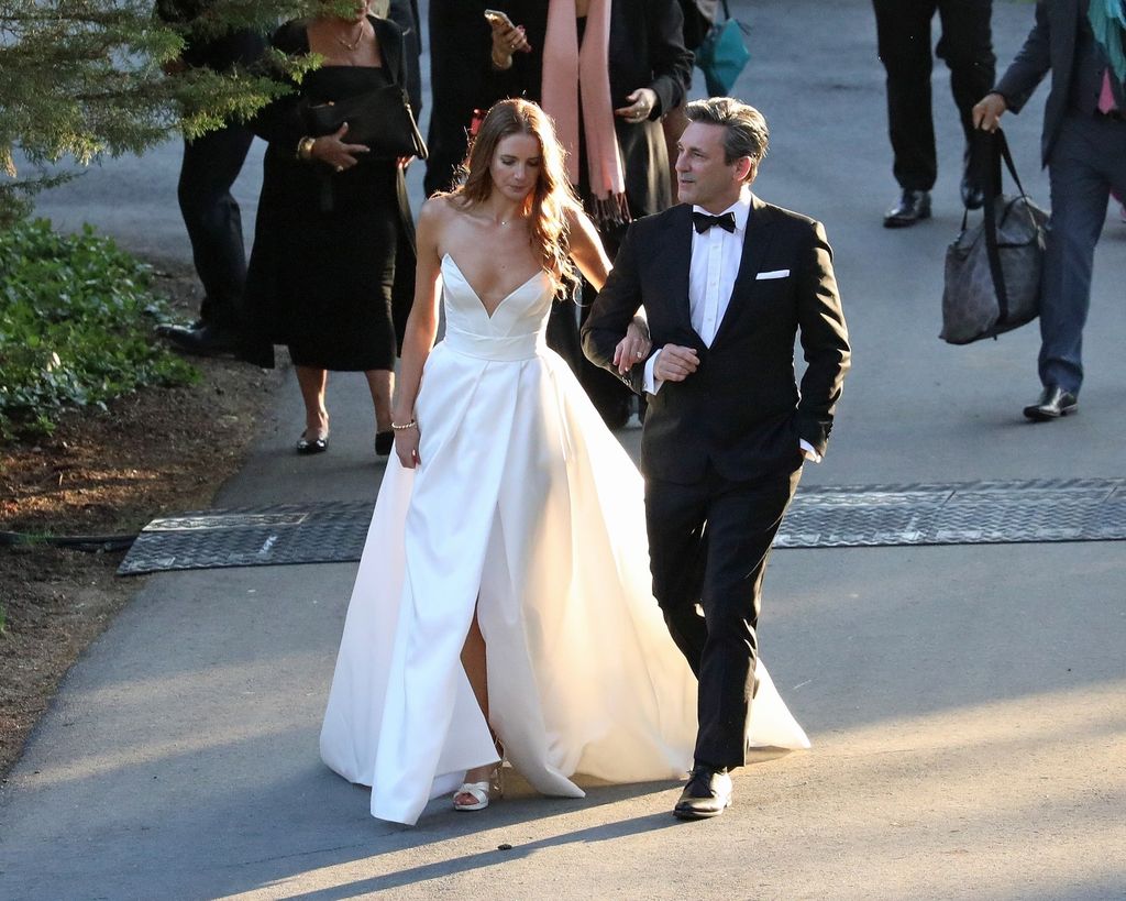 Jon Hamm, Anna Osceola