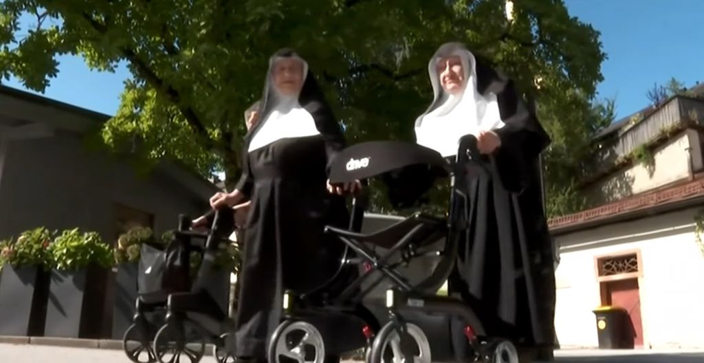 Tri odbjegle časne sestre u Austriji - 6